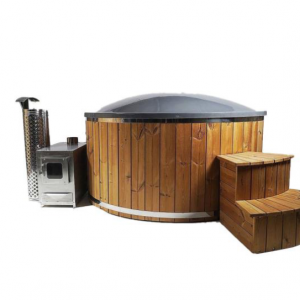 Vildmarksbad “Odense Luxus” med udvendig træfyret ovn