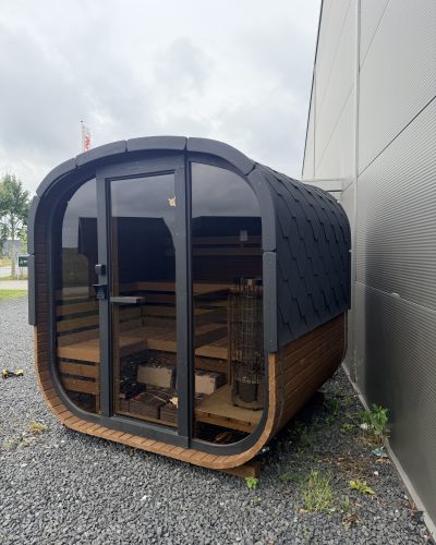Oktober Tilbud – 2M POD i termotræ med panoramafront og EL ovn m. WiFi